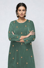 Jade Green Dabka Zardozi Hand Embroidered Velvet Kurta Set