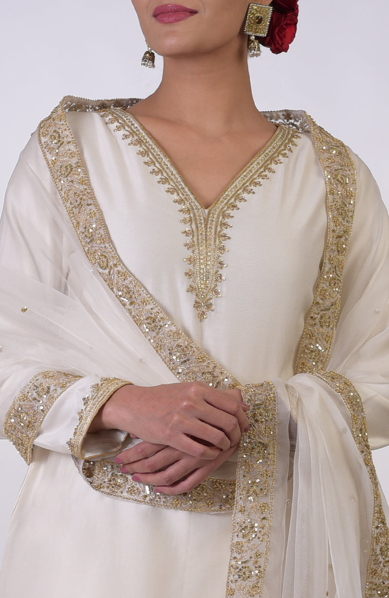 Ivory Marori & Zardozi Hand Embroidered Kurta Set