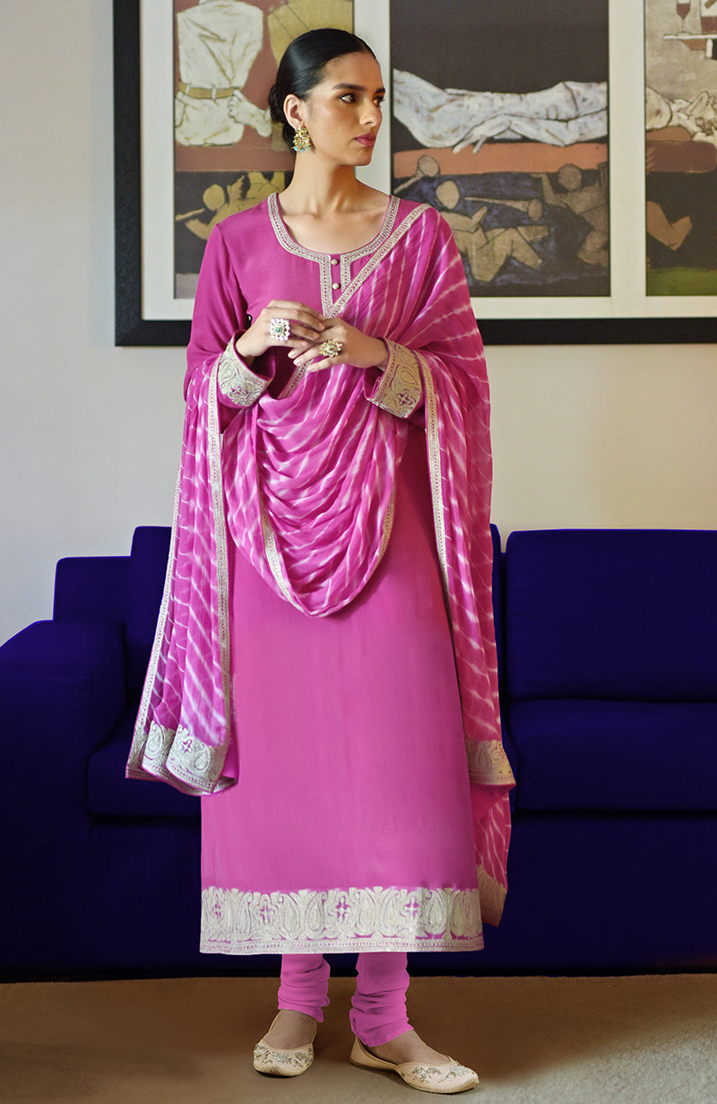 Pink Leheriya Handcrafted Tie Dye & Kashmiri Tilla Kurta Set