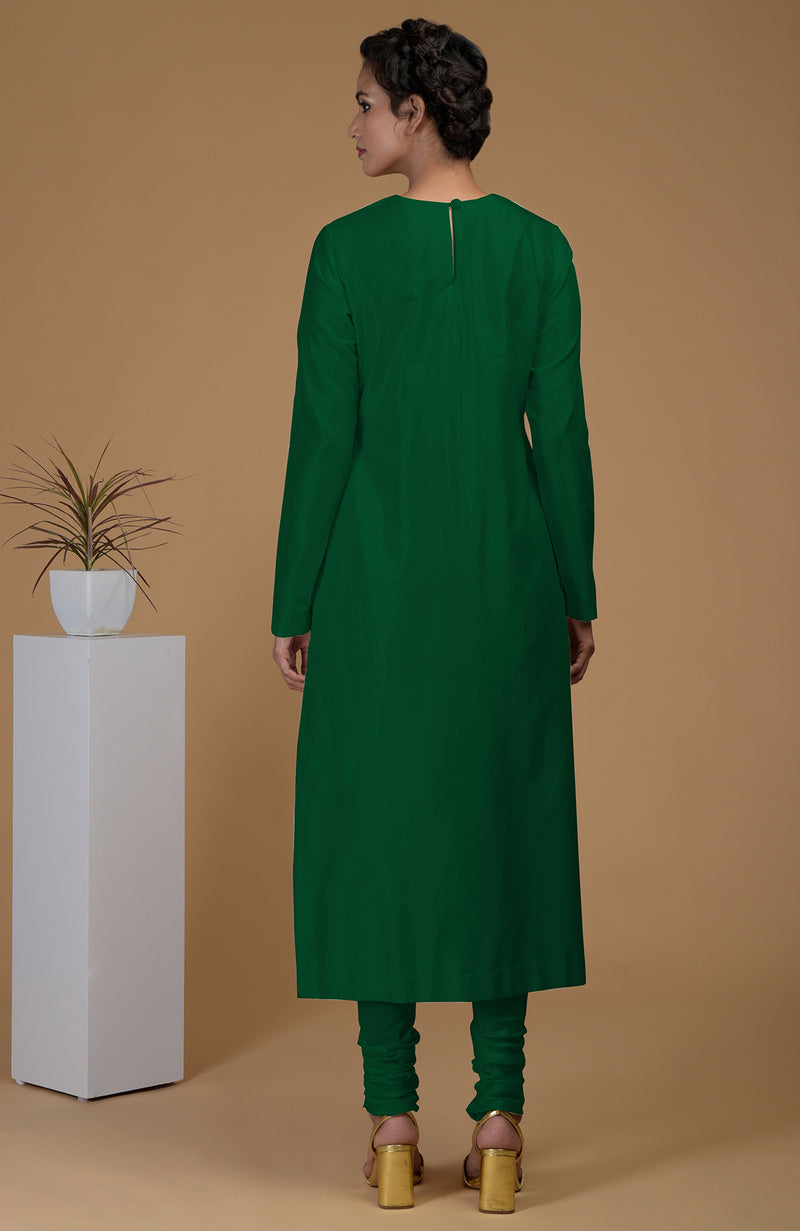 Emerald Green Pure Matka Silk Jewel Neck Kurta Set