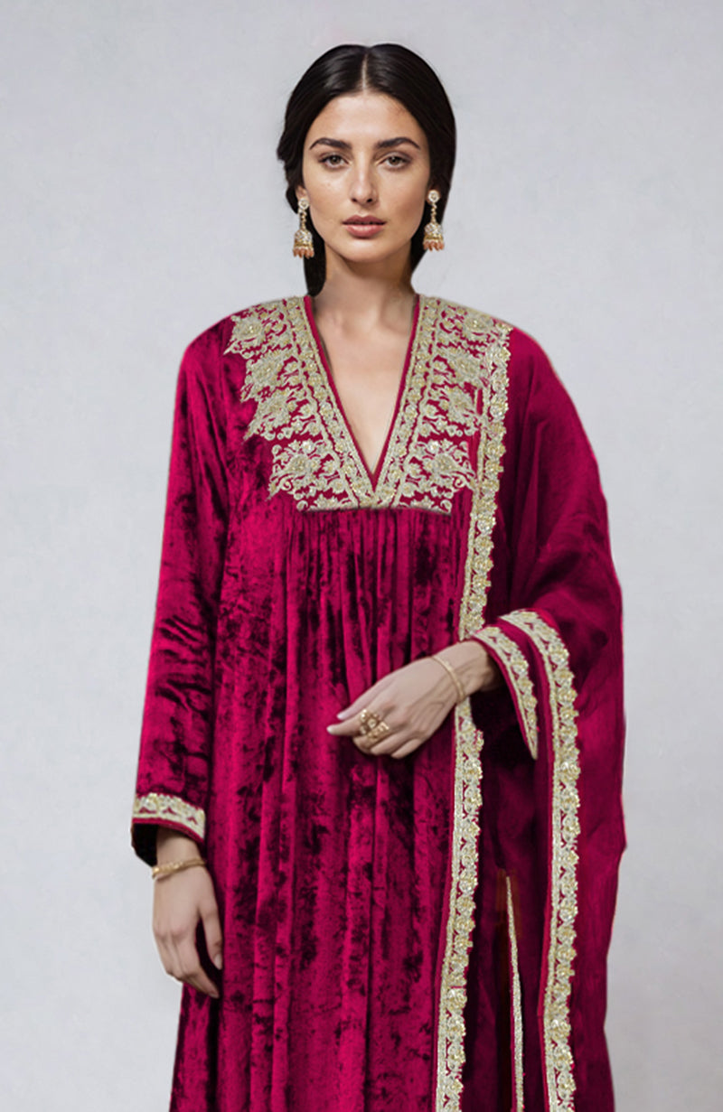 Bright Rose Gold Kashmiri Tilla & Zardozi Hand Embroidered Velvet Kurta  Set