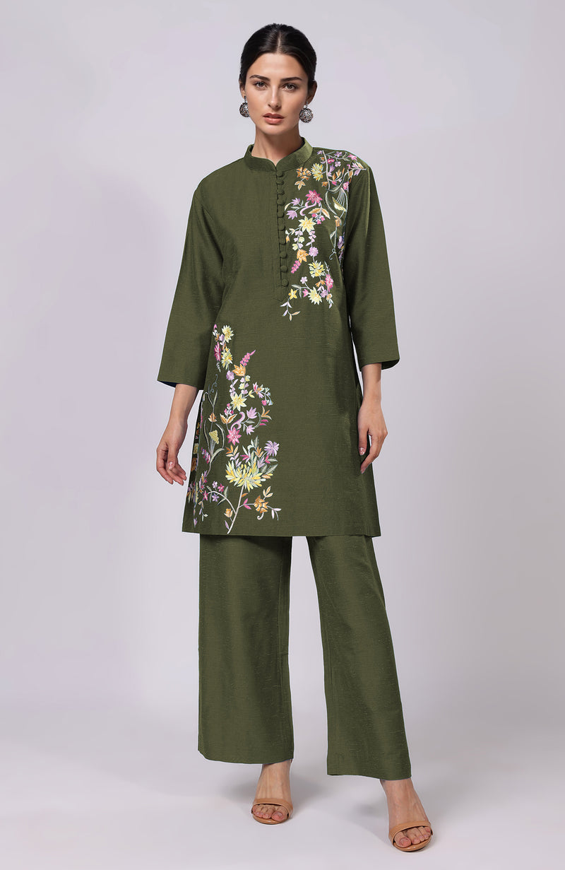 Mocha Mousse Parsi Gara Embroidered Co-Ord Set