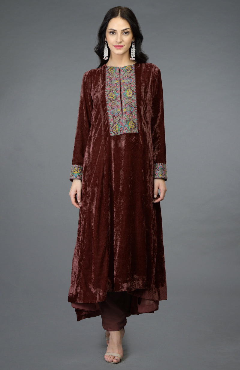 Cabernet Kashmiri Kashidakari Hand Embroidered Kalidaar Kurta Set