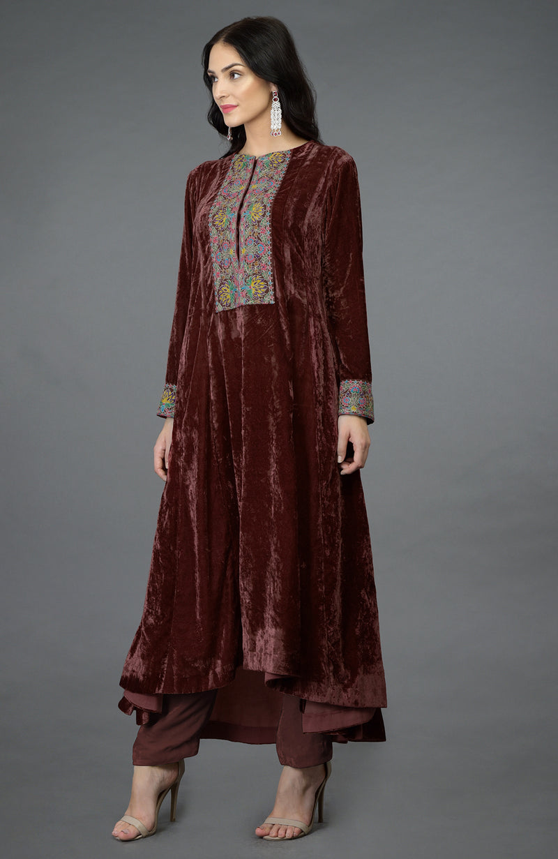 Cabernet Kashmiri Kashidakari Hand Embroidered Kalidaar Kurta Set