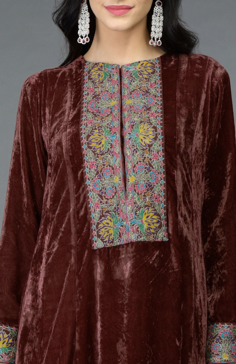 Cabernet Kashmiri Kashidakari Hand Embroidered Kalidaar Kurta Set