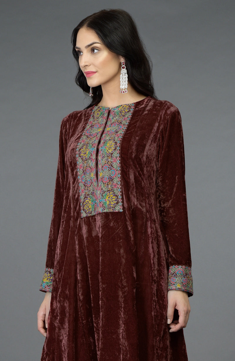 Cabernet Kashmiri Kashidakari Hand Embroidered Kalidaar Kurta Set
