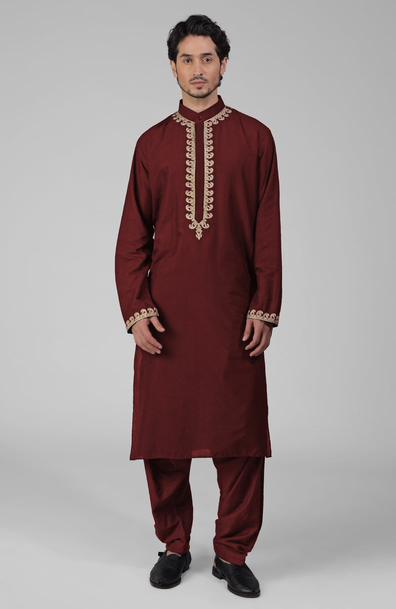 Classic Black Kashmiri Tilla Hand Embroidered Kurta Set