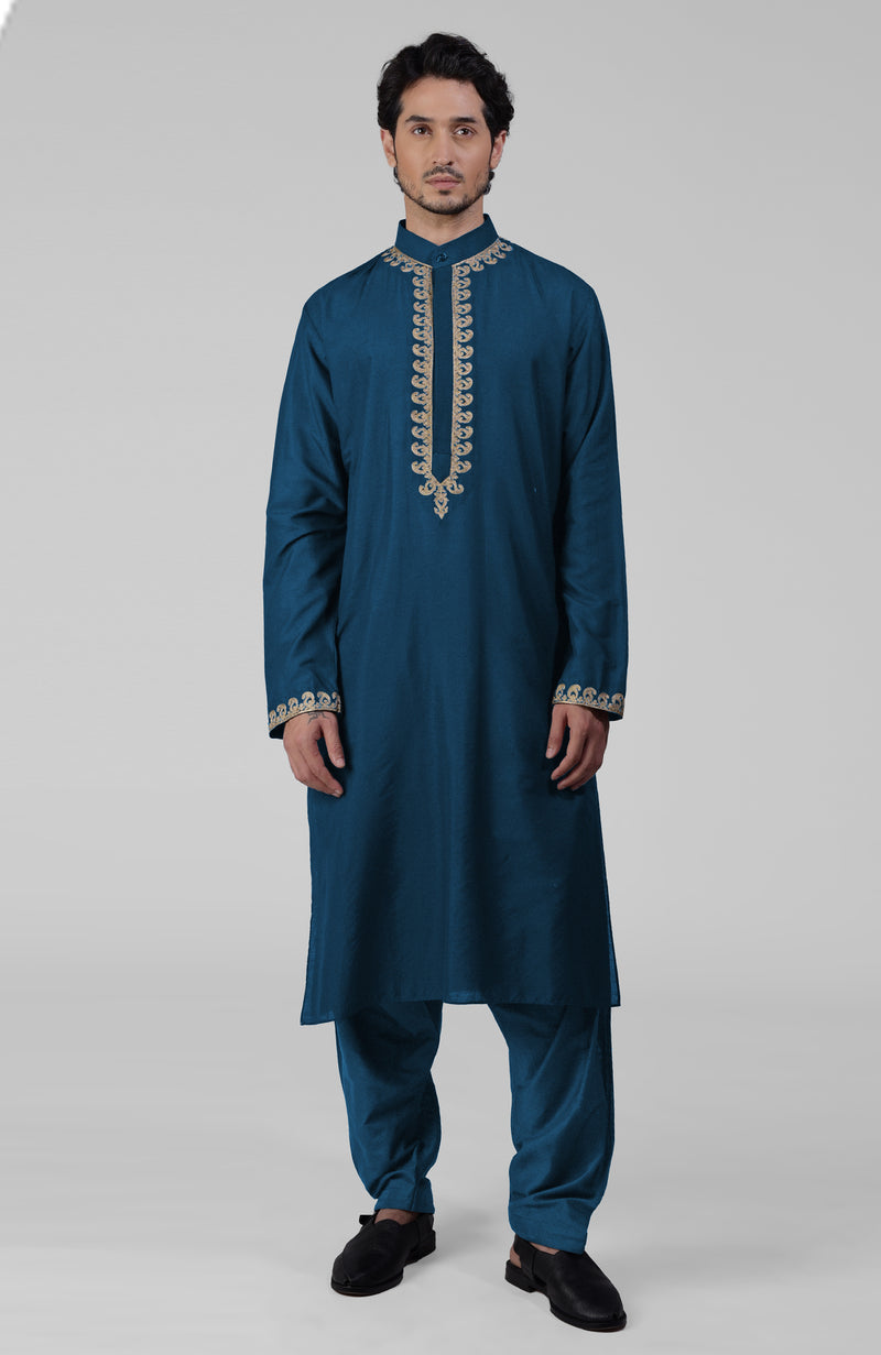 Classic Black Kashmiri Tilla Hand Embroidered Kurta Set