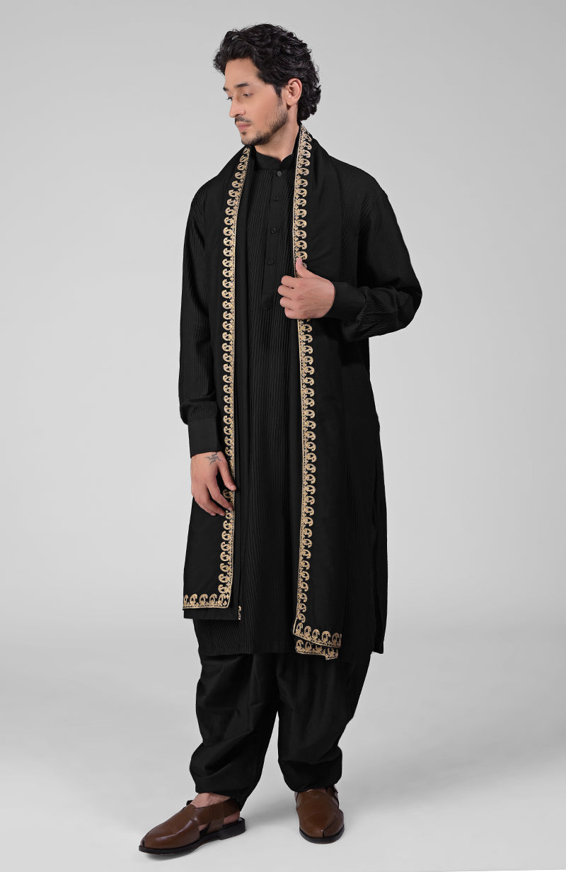 Black Pintuck Pathani Kurta Salwar Set & Tilla Embroidered Dupatta