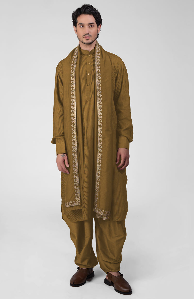 Mustard Pintuck Pathani Kurta Salwar Set & Tilla Embroidered Dupatta