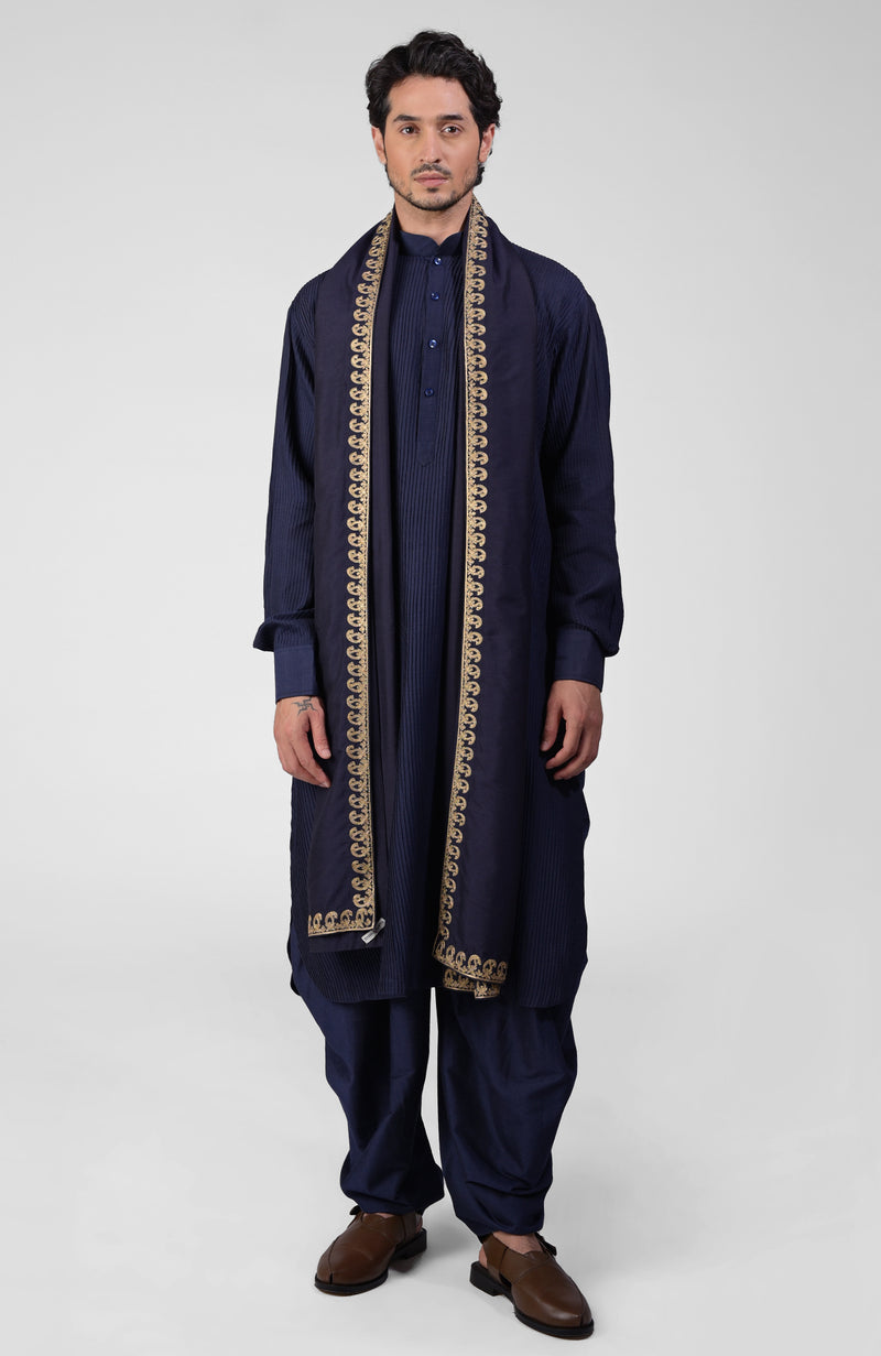 Black Pintuck Pathani Kurta Salwar Set & Tilla Embroidered Dupatta