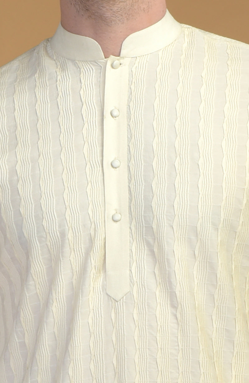 Cream Kurta With Pintuck & Kantha Detail
