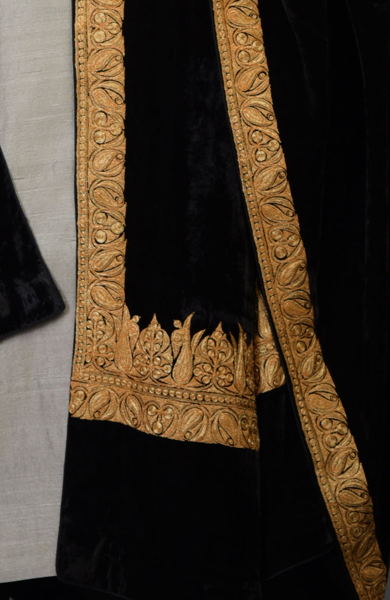 Black Kashmiri Tilla Embroidered Dupatta With Palazzo Suit
