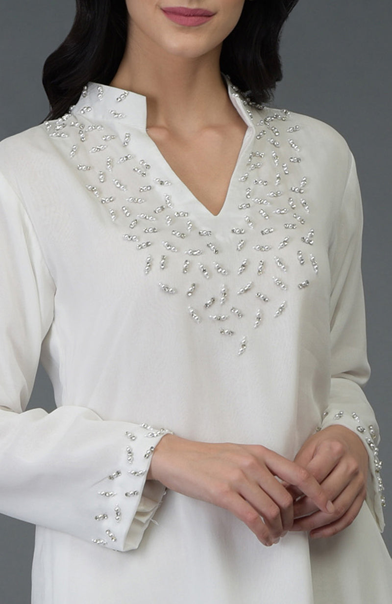 Off White Crystal & Pearl Beads Embroidered Kurta Set