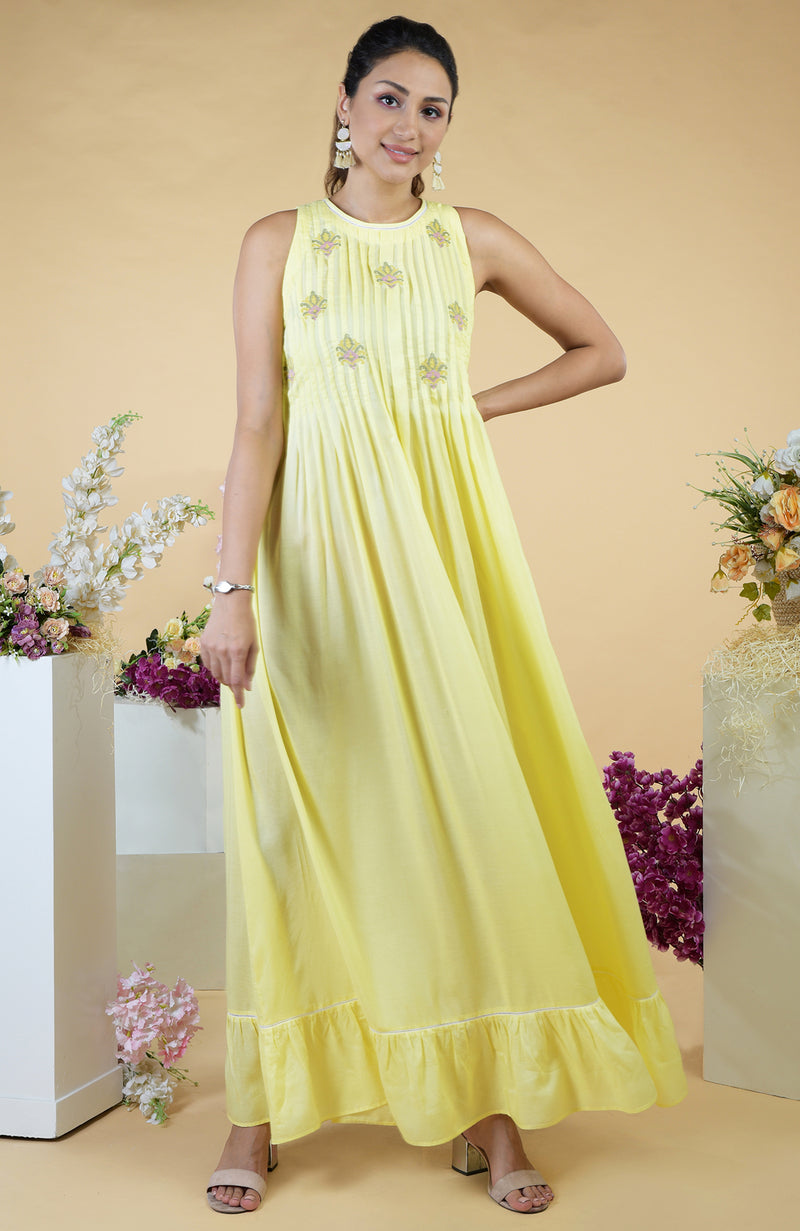 Charming Yellow Kani Art Maxi Dress