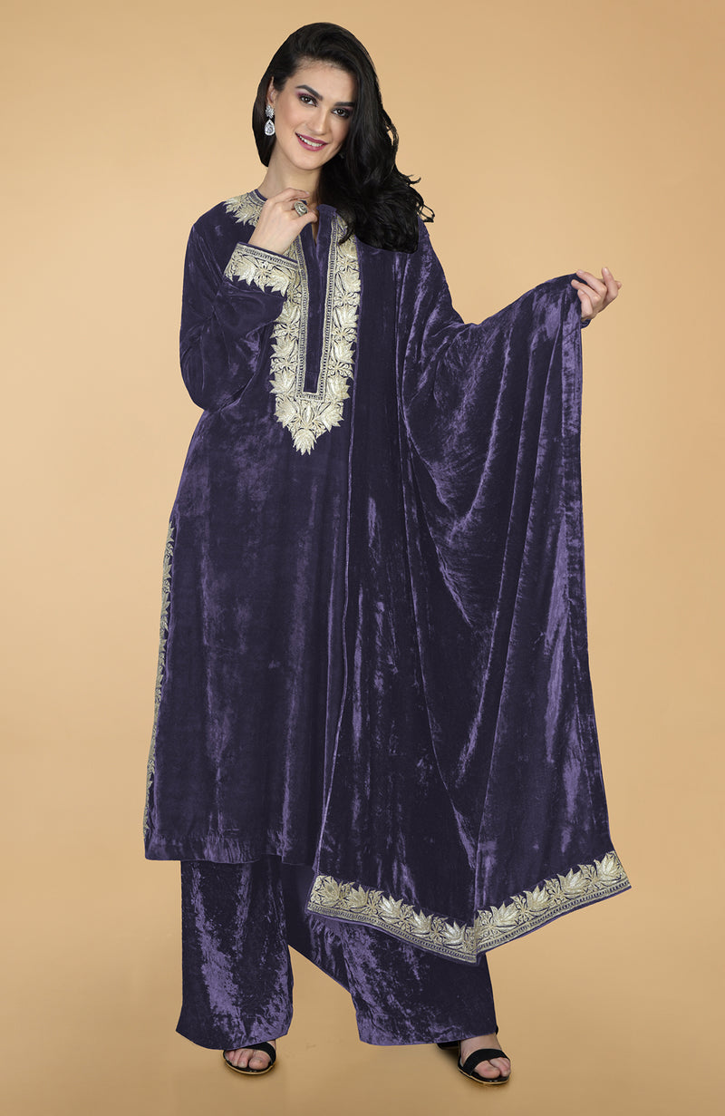 Midnight Blue Silk Velvet Kashmiri Tilla Embroidered Kurta Set With Dupatta